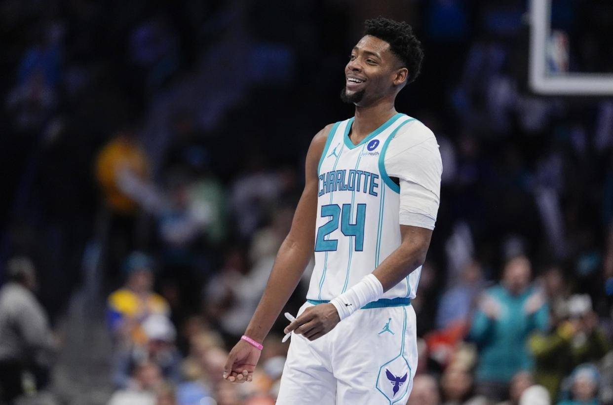 包含加时末段里昂绝杀压哨尼斯单刀错失备战NBA常规赛，这一次真的夏洛特黄蜂国际比赛日手感冰凉的词条